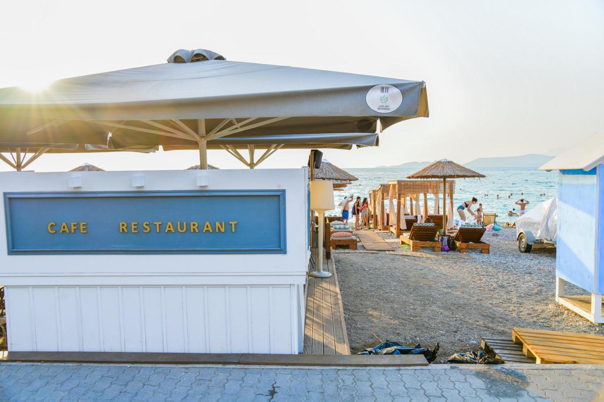 Beach Blue Villa Corinth エクステリア 写真